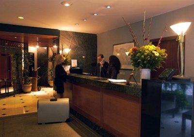 Nh Carrefour De L'europe Hotel
