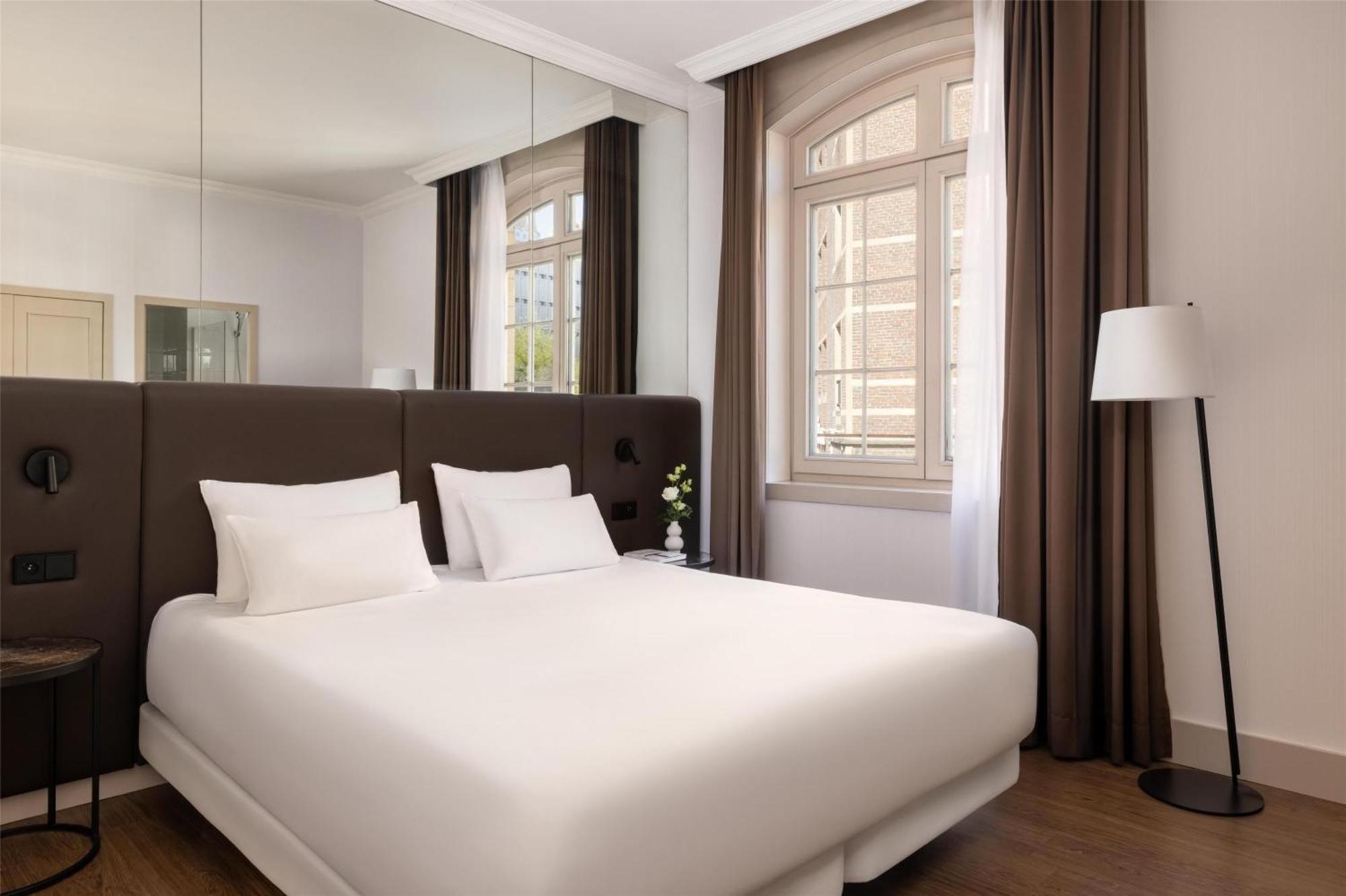 Nh家乐福De L'europe 4*